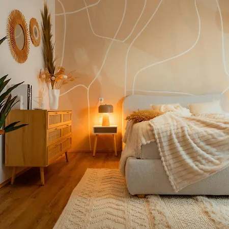 Noor - Boho Haven Designer Luxe - Apartment